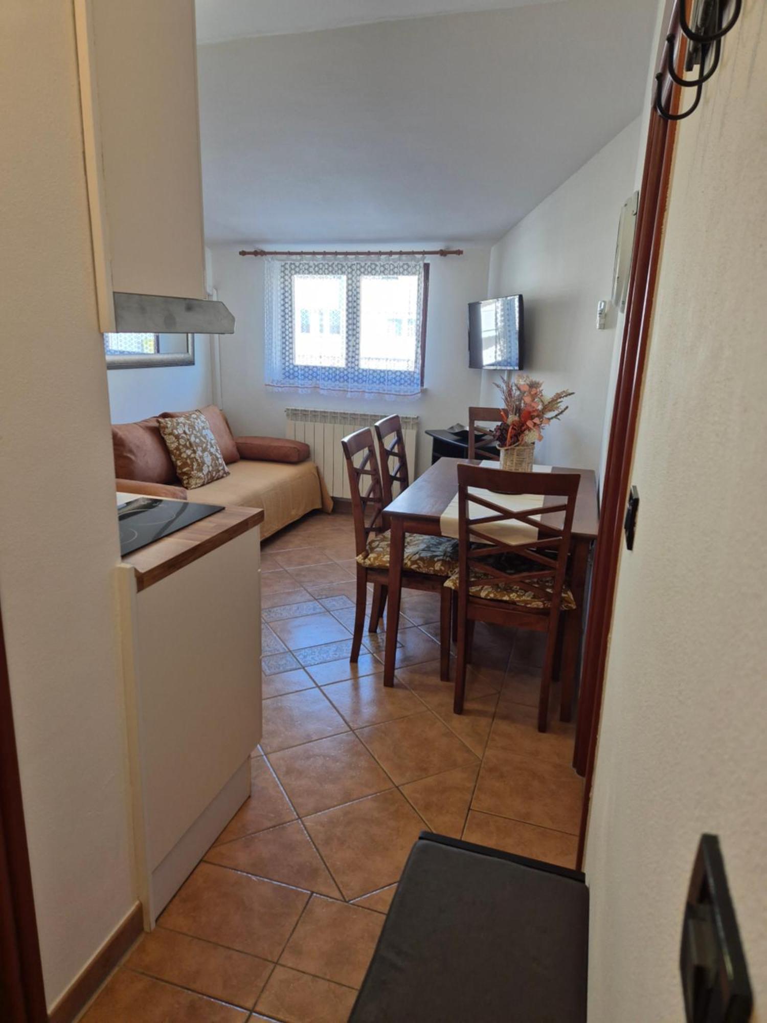 Apartments Antolovic Vrsar Exterior photo